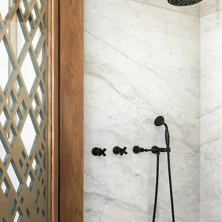 Szálloda Castro Syros 5*