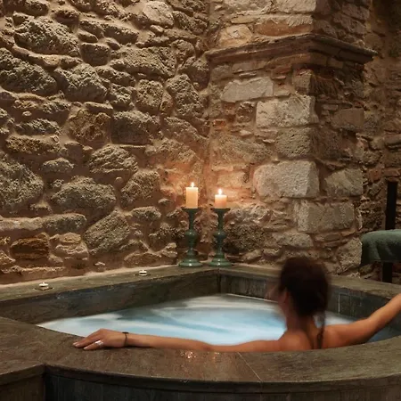 Szálloda Castro Syros 5*