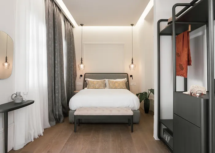 Hotel Castro Syros 5*