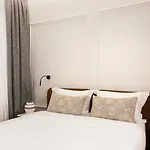 Castro Syros 5*
