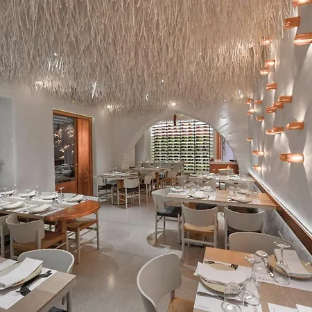 Castro Syros 5*