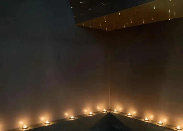 Отель Castro Syros 5*